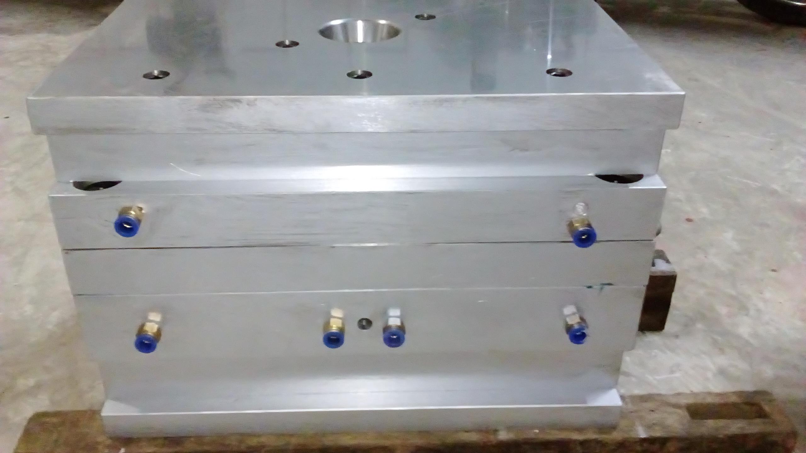 Gia công khuôn mẫu tại Dĩ An